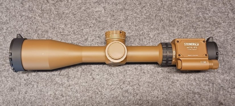 Puškohled Steiner M7Xi 4-28x56 IFS s osnovou MSR-2 v barvě coyote brown