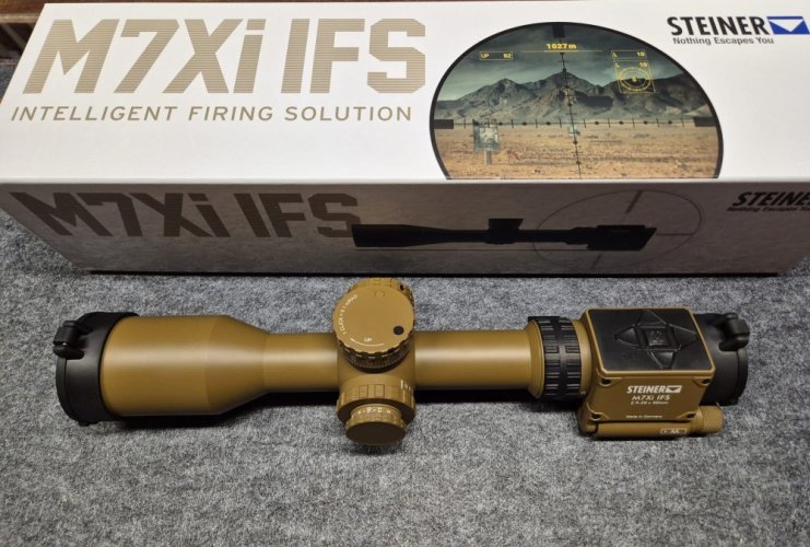 Puškohled Steiner M7Xi 2,9-20x50 IFS s osnovou MSR-2 coyote brown